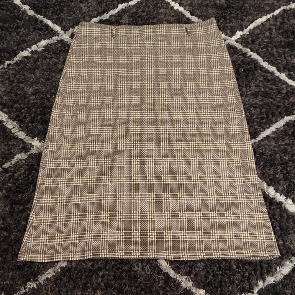 Pencil skirt
